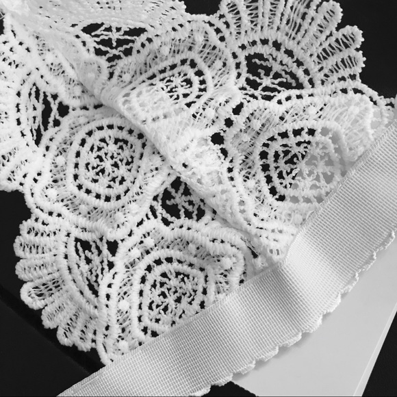 🌷Sexy Lace Bralette - Picture 2 of 5